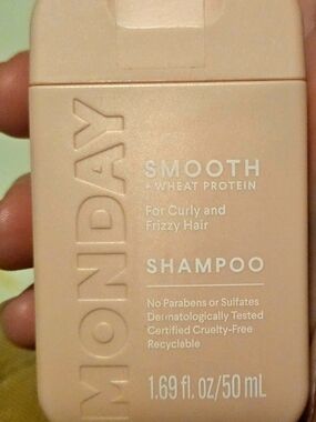 Monday - Smooth Wheat Protein Shampoo